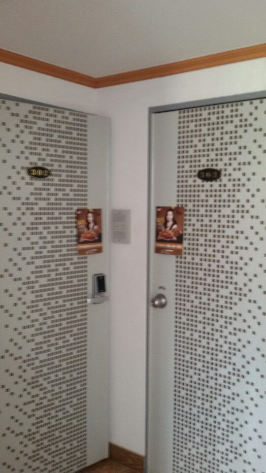 41f9923fe852745f322b965ac043e88b_1440245